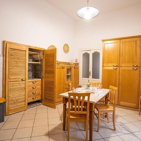 La Casina Nel Centro Apartman Tropea Kültér fotó