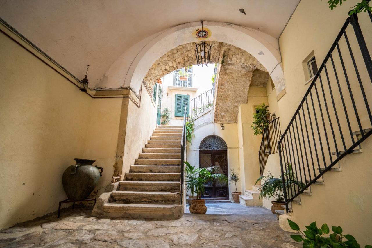 La Casina Nel Centro Apartman Tropea Kültér fotó